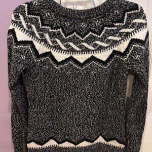 Old Navy Black & White Size X-Small-Fair Isle Sweater-Heavy Weighted-Like New